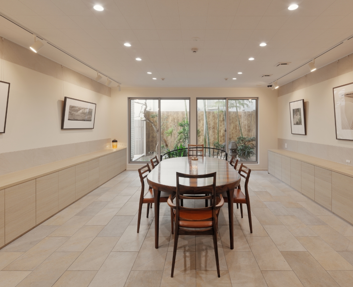 画廊岳の空間写真