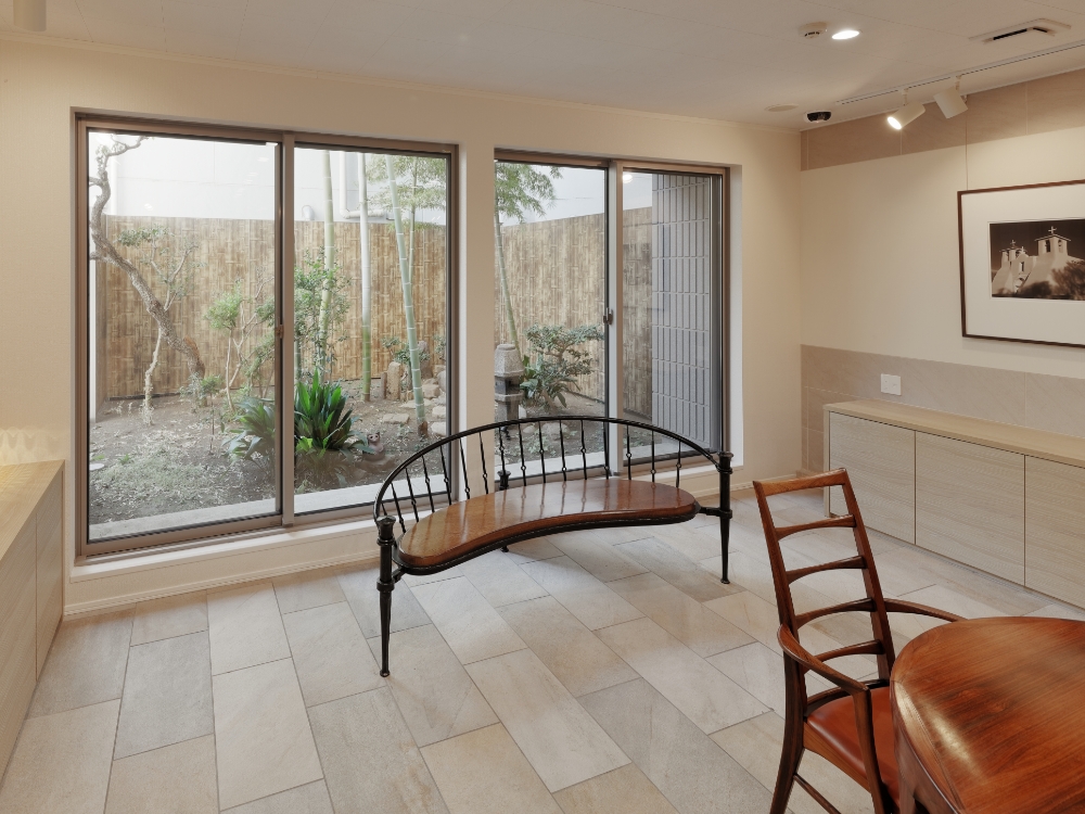 画廊岳 内観写真1